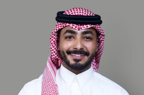 عضو الفريق